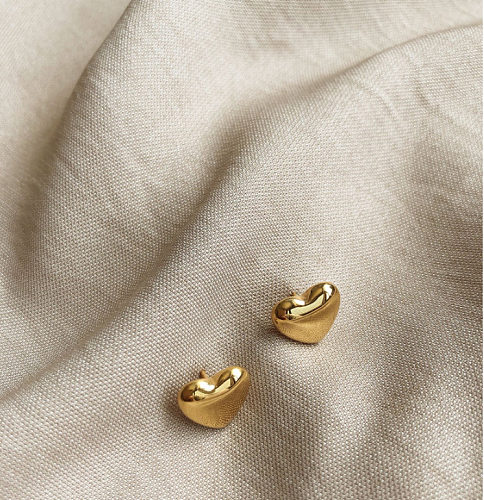 Boucles d'oreilles simples en forme de cœur brillant, en acier inoxydable plaqué or, vente en gros de bijoux