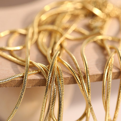 Corrente de cobra estilo simples, aço inoxidável, banhado a ouro 18K, colar de corrente lisa