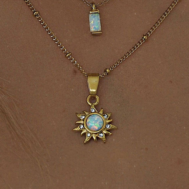 Collier avec pendentif en plaqué or 18 carats, style rétro romain, streetwear géométrique soleil, incrustation d'opale en acier inoxydable