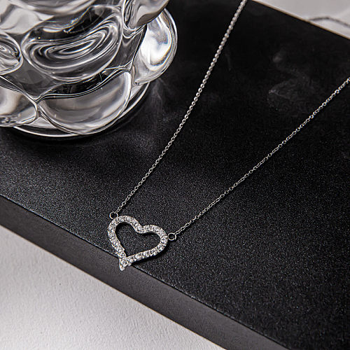 Collier avec pendentif en Zircon incrusté d'acier inoxydable, décontracté et élégant en forme de cœur