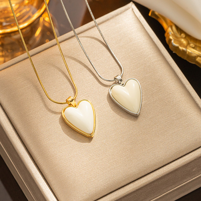 Elegant Heart Shape Stainless Steel Plating 18K Gold Plated Necklace