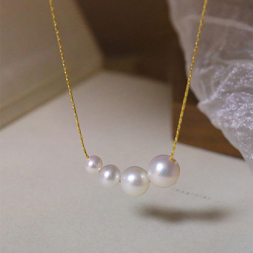 Collier élégant et doux en acier inoxydable avec placage de perles rondes