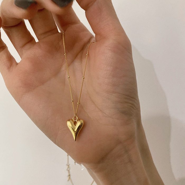 Collier avec pendentif plaqué en acier inoxydable en forme de cœur pour femme, 1 pièce