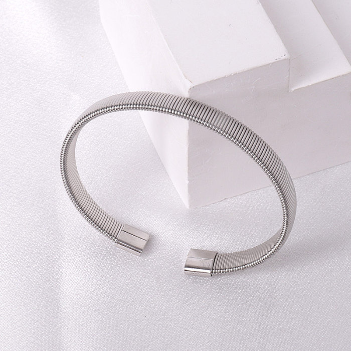 Wholesale Casual Simple Style Solid Color Stainless Steel Plating Bangle