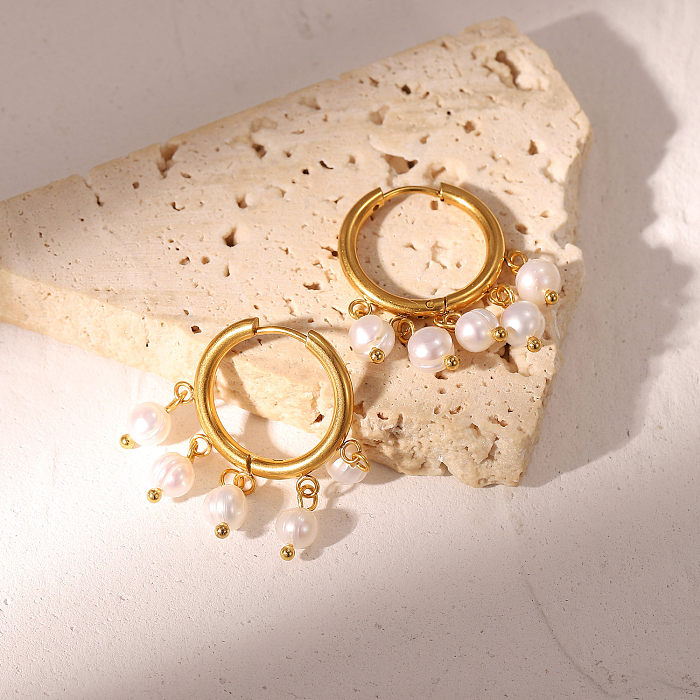 Neue kleine Perlen-Quasten-Anhänger-Ohrringe aus Edelstahl
