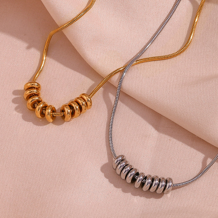 Schlichter Stil, einfarbige Halskette mit 18-karätigem Goldüberzug aus Edelstahl