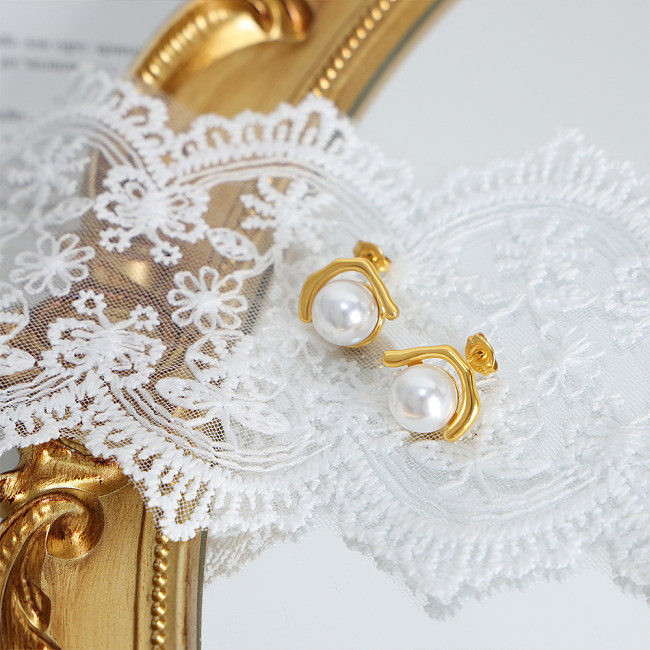 1 Paar elegante Ohrstecker im Barockstil mit runder Beschichtung, Imitationsperle, Edelstahl, künstliche Perlen, 18 Karat vergoldet