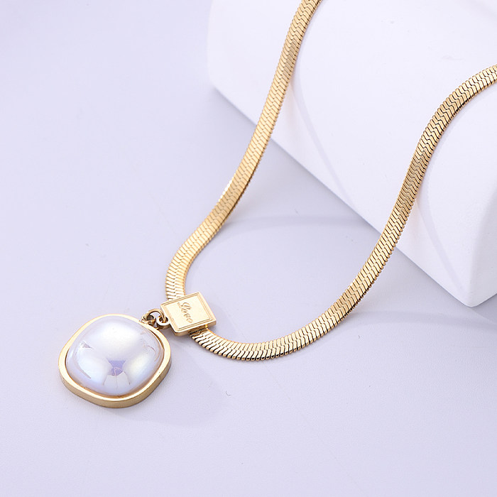 Vintage Style Square Stainless Steel  Plating Inlay Pearl 18K Gold Plated Pendant Necklace