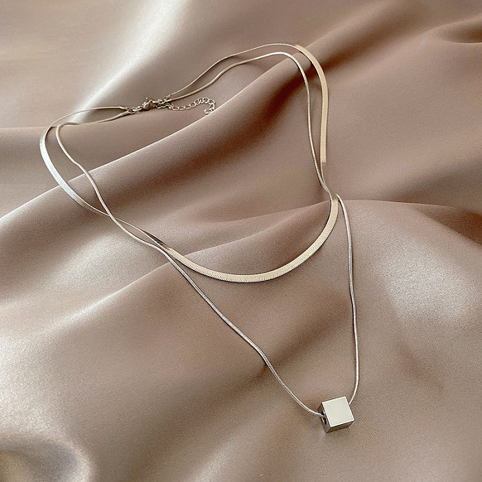 Collier avec pendentif en forme de lettre et de cœur, incrustation en acier inoxydable, Zircon, 1 pièce