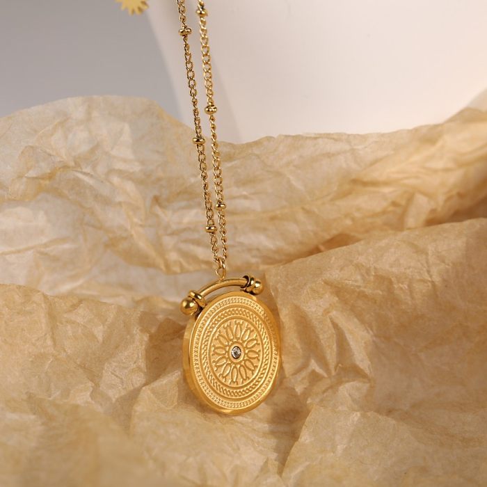 Retro Round Coin Compass Stainless Steel  Inlay Zircon 18K Gold Plated Pendant Necklace