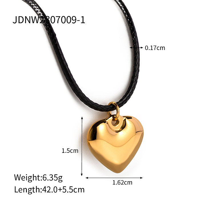 Colar com pingente banhado a ouro 18K em formato de coração estilo IG