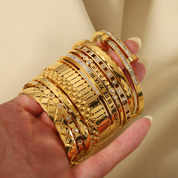 IG Style النمط الفرنسي النمط الكلاسيكي الخماسي الأرقام الرومانية Argyle الفولاذ المقاوم للصدأ طلاء غير منتظم ترصيع أحجار الراين الزركون مطلية بالذهب عيار 18 قيراط