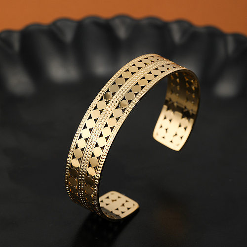 Bracelet en acier inoxydable rond en forme de C à la mode évider les bracelets en acier inoxydable