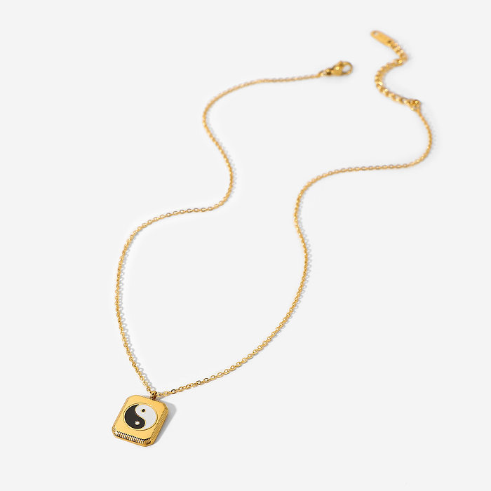 Moda 18K banhado a ouro aço inoxidável preto branco Yin Yang colar com pingente quadrado joias