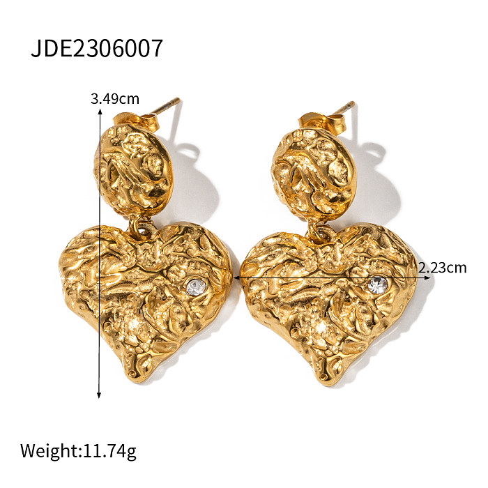 1 par de brincos em formato de coração com zircônia de aço inoxidável banhado a ouro 18K