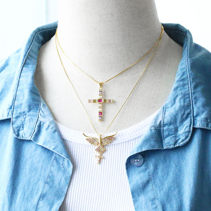 Collier pendentif en forme de cœur en forme de croix de Style moderne, en acier inoxydable, plaqué cuivre, incrustation de Zircon plaqué or 18 carats
