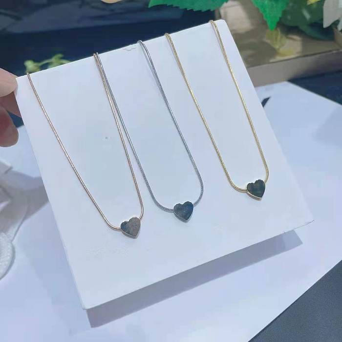 Elegant Simple Style Classic Style Heart Shape Stainless Steel Pendant Necklace
