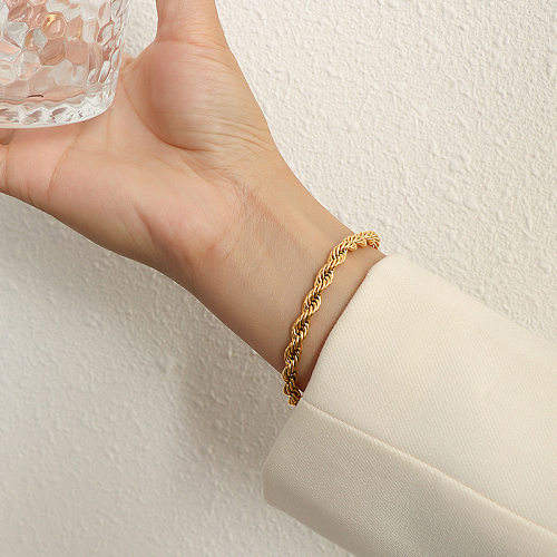 1 pièce de bracelets de placage en acier titane géométrique de style simple