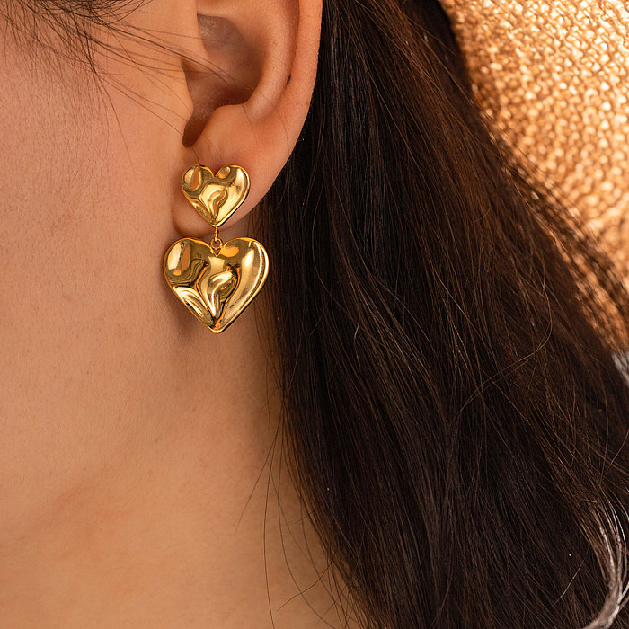 1 Paar herzförmige Ohrhänger im IG-Stil aus Edelstahl mit 18-Karat-Vergoldung
