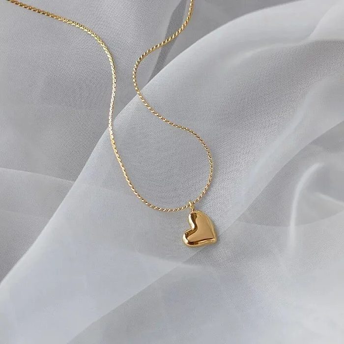 Einfache Halskette mit Anhänger im koreanischen Stil in Herzform mit Edelstahlbeschichtung