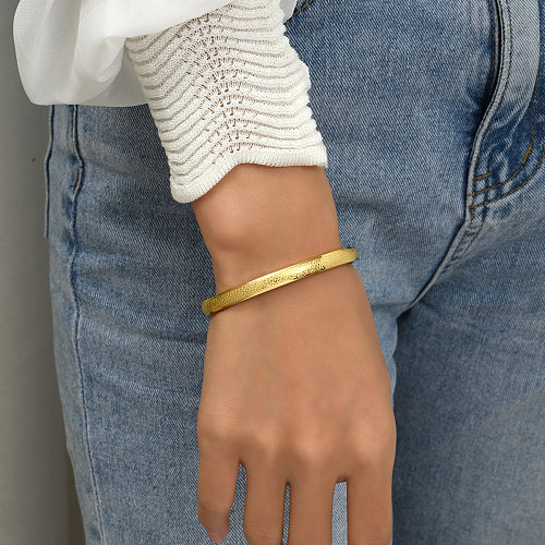 Einfaches neues Edelstahl-Galvanik-Armband aus 18 Karat Gold mit geometrischem Muster