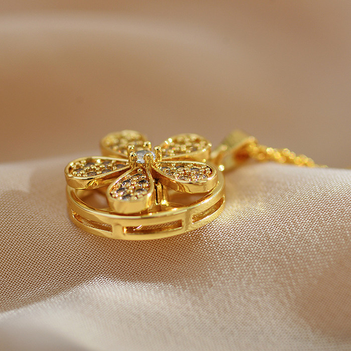 Elegante estilo simples flor chapeamento de cobre de aço inoxidável oco incrustação zircão banhado a ouro pingente colar