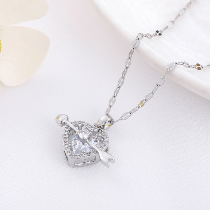 Simple Style Heart Shape Stainless Steel  Zircon Pendant Necklace In Bulk