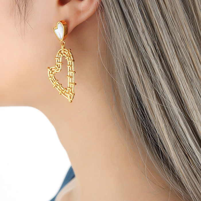 1 Paar elegante herzförmige Ohrhänger aus Edelstahl mit Muscheleinlage und 18 Karat vergoldet