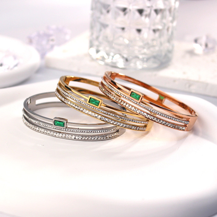Élégant romantique brillant géométrique en acier inoxydable titane acier placage incrustation Zircon plaqué or 18 carats bracelet