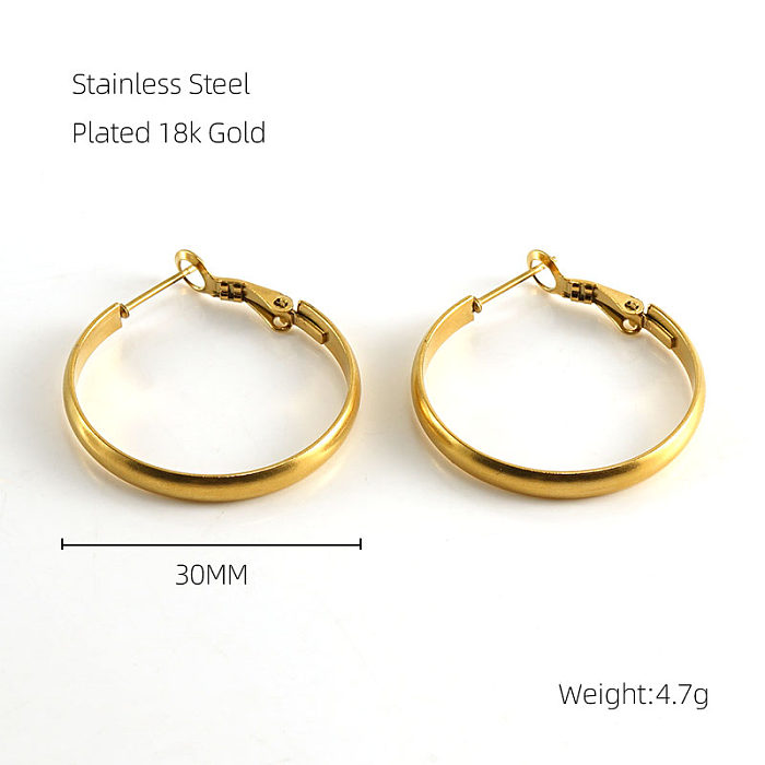 Brincos de argola banhados a ouro 18K redondos estilo simples retrô em aço inoxidável