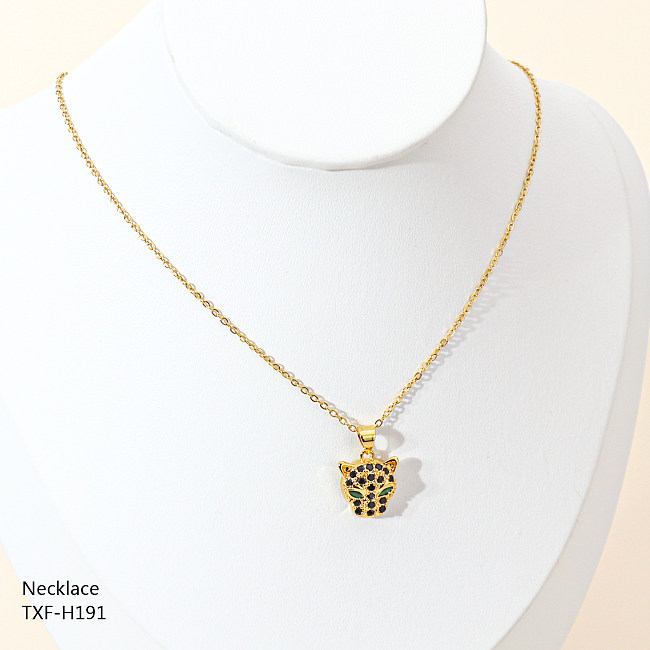 Three-Dimensional Zircon Geometric Decorative Pendant Necklace