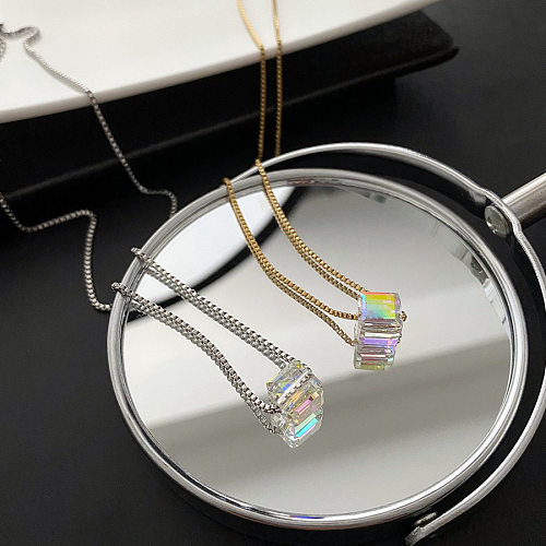 Modische Halskette aus Edelstahl mit geometrischer Beschichtung aus Glas