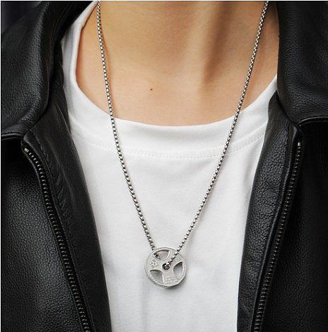 Casual Geometric Stainless Steel Pendant Necklace