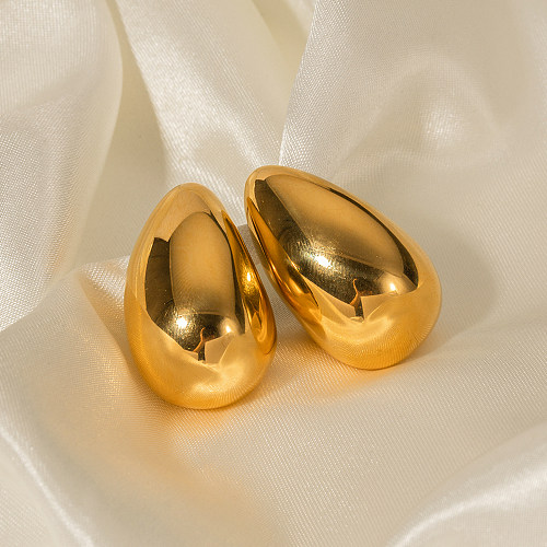 1 par de brincos banhados a ouro 18K em aço inoxidável estilo simples