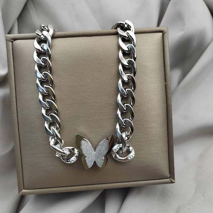 Mode-Schmetterlings-Halskette mit Edelstahl-Beschichtung und Inlay-Zirkon-Halskette, 1 Stück