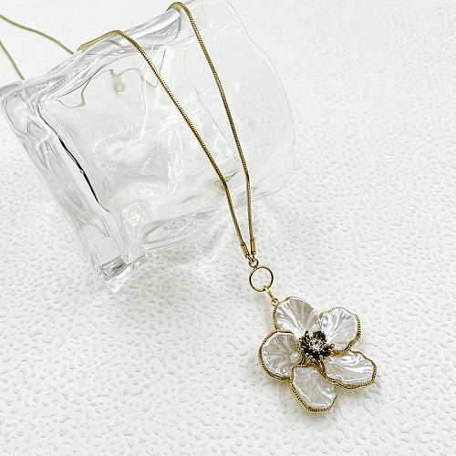 Casual Sweet Commute Flower Stainless Steel  Gold Plated Zircon Pendant Necklace In Bulk