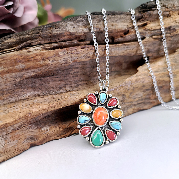 Retro Bohemian Classic Style Oval Stainless Steel  Alloy Inlay Turquoise Silver Plated Pendant Necklace