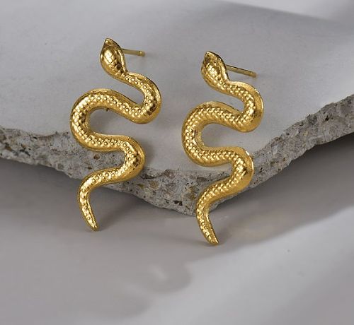 1 paire de boucles d'oreilles rétro plaquées serpent en acier inoxydable plaqué or 18 carats