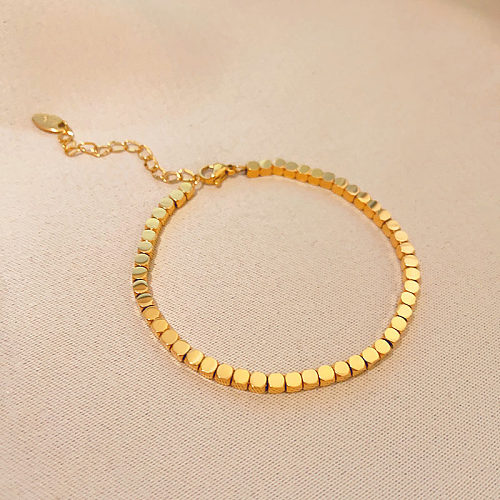 Bracelets de placage de perles en acier titane de couleur unie de style simple