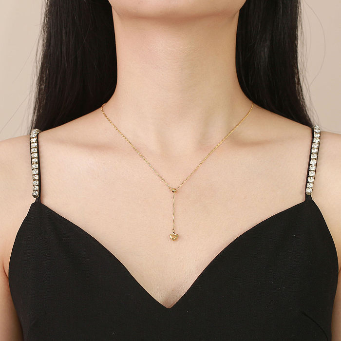 Collier pendentif en acier inoxydable en forme de cœur de style simple plaqué colliers en acier inoxydable