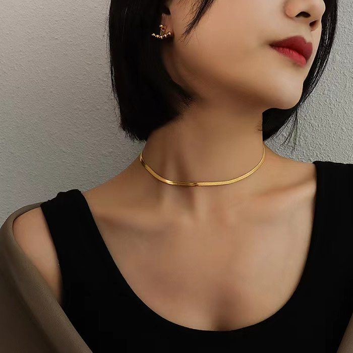 Flat Snake Bone Stainless Steel Clavicle Chain Trendy Blade Necklace