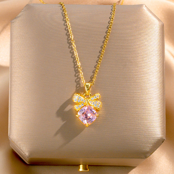Collar con colgante de diamantes de imitación de acero inoxidable con flor en forma de corazón a la moda
