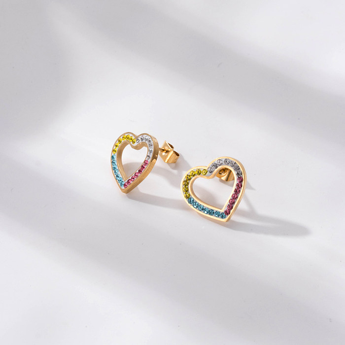 Brincos de orelha de zircão com embutimento de aço inoxidável em formato de coração estilo legal