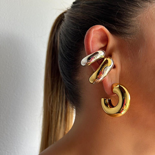 1 par de punhos de orelha de aço inoxidável revestidos em forma de U estilo simples streetwear