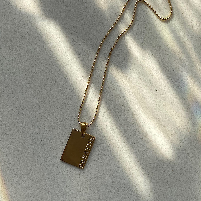 Schlichte Buchstaben-Halskette aus Edelstahl mit Überzug aus Edelstahl