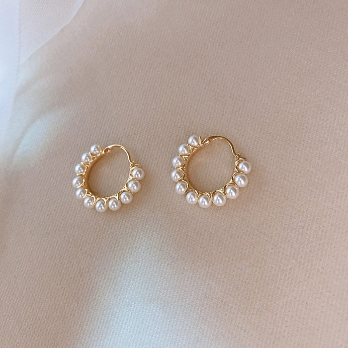1 par de pendientes redondos de aleación de perlas de imitación de estilo coreano
