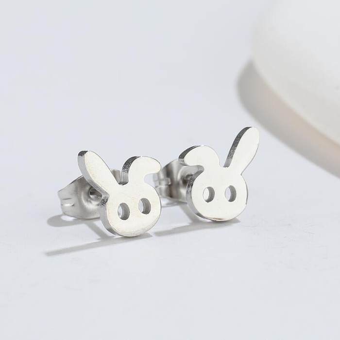 1 par de pendientes chapados en acero inoxidable con diseño de conejo y Animal de estilo japonés