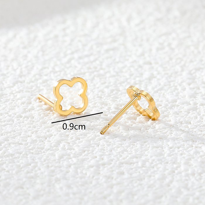1 par de brincos de orelha banhados a ouro branco 18K estilo IG casual simples estilo estrela flor chapeado
