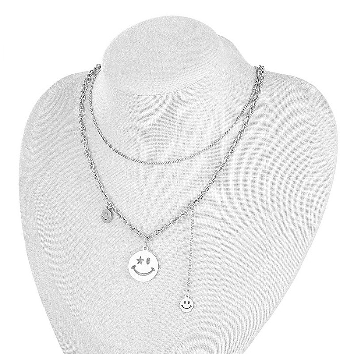 European And American Fashion Stainless Steel Pendant Necklace Smiley Face Clavicle Chain Wholesale