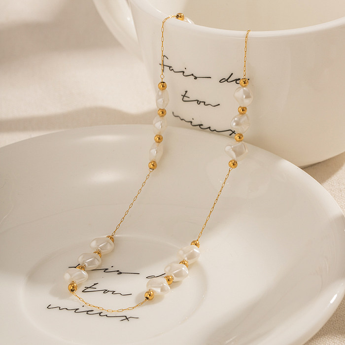 Collier plaqué or 18 carats avec perles rondes en acier inoxydable de style IG